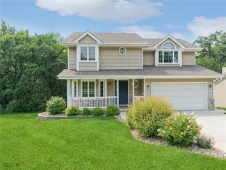 1105 N L St, Indianola, IA 50125