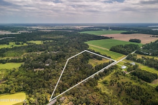 310 E River Rd, East Palatka, FL 32131