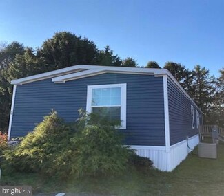 3 Rehoboth Cir, Clayton, DE 19938