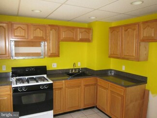 461 Roundview Rd, Brooklyn, MD 21225