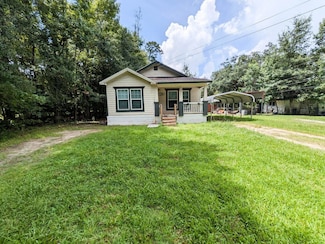 1001 Allie Payne Rd, Orange, TX 77632