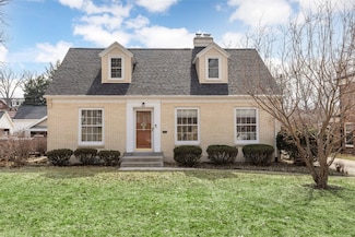 2311 Blake Blvd SE, Cedar Rapids, IA 52403