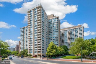 4515 Willard Ave, Chevy Chase, MD 20815