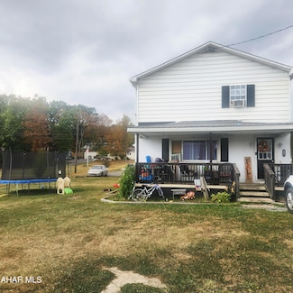 721 Burns Ave, Altoona, PA 16601