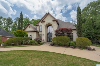 3030 Hampton Cir, Vestavia Hills, AL 35242