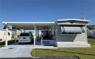 841 Winterest Dr, North Fort Myers, FL 33917