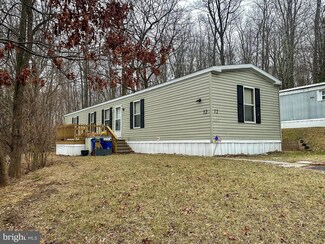 343 Twin County Rd, Morgantown, PA 19543
