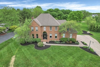 7832 Windsor Ave NW, Canal Winchester, OH 43110