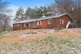 7375 E Oregon Church Rd, Terre Haute, IN 47802