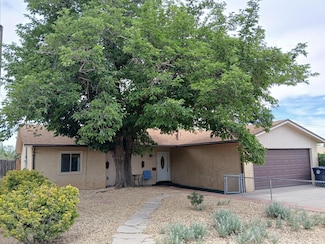 8224 Bret Place NE, Albuquerque, NM 87109