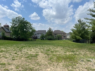 613 Rookery Ln, Joliet, IL 60431