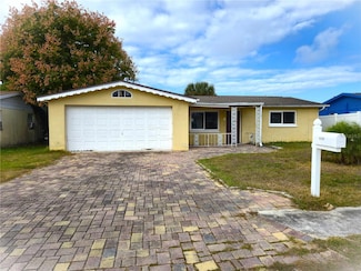 10105 Vineyard Ln, Port Richey, FL 34668