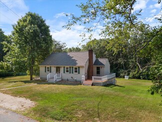 3 Old Derry Rd, Salem, NH 03079