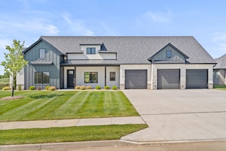 6109 Ivory Ln, Columbia, MO 65201