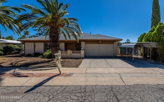 9116 E Palm Tree Dr, Tucson, AZ 85710