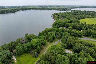 24462 Arrowhead Trail, Cleveland, MN 56017
