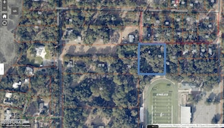 8 Carolyn Dr, Beaufort, SC 29907