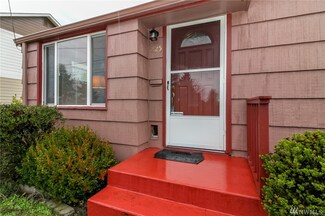 825 S Meyers St, Tacoma, WA 98465