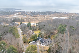 1 Governors Way, Kennebunk, ME 04043