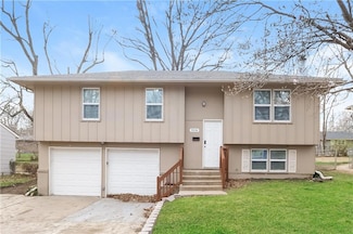 9204 Marsh Ave, Kansas City, MO 64138