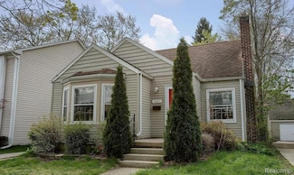 348 E Maplehurst St, Ferndale, MI 48220