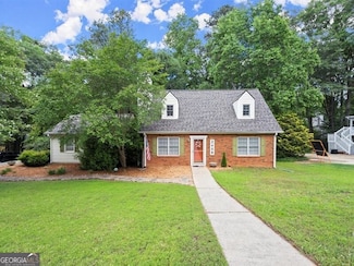 2458 Zachary Woods Dr NW, Marietta, GA 30064