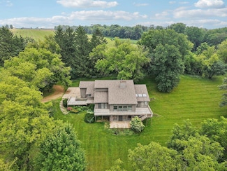 2550 County Hwy E, Mount Horeb, WI 53572