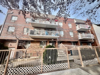 9421 Alstyne Ave Unit 2D, Flushing, NY 11373
