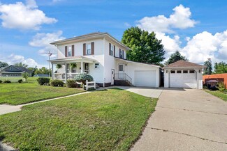 605 4th Ave SE, Cascade, IA 52033
