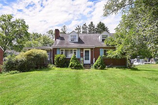 3138 Chestnut St, Murrysville, PA 15668