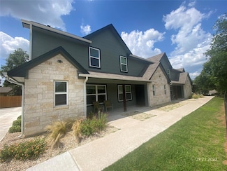561 S Second Ave, Stephenville, TX 76401