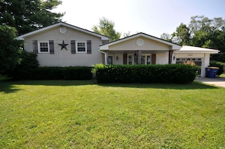 3112 S Sycamore Ct, Muncie, IN 47302