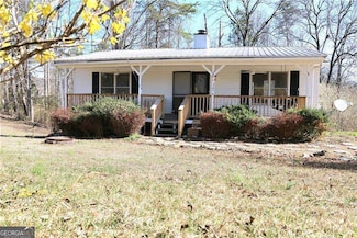 1474 Davis Rd W, Fairmount, GA 30139