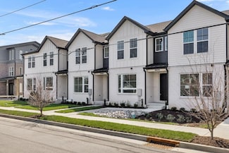 425 Veritas St Unit B, Nashville, TN 37211