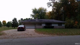 6652 E Division Rd, Mill Creek, IN 46365
