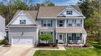229 Dunway Ln, Chesapeake, VA 23323
