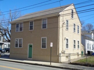 326 Thames St, Bristol, RI 02809