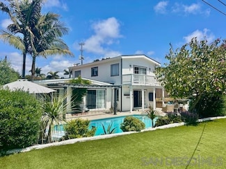 3275 Maezel Ln, Carlsbad, CA 92008