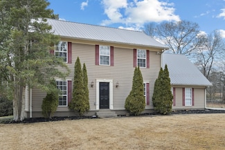 2204 Sutton Place Dr, Jasper, AL 35504