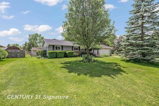 7245 Burmeister Dr, Saginaw, MI 48609