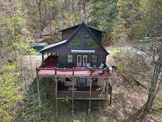 729 Canterbury Rd, Murphy, NC 28906
