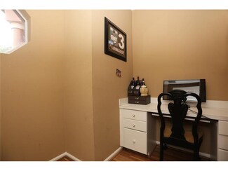 6830 NW 104th Ln, Parkland, FL 33076
