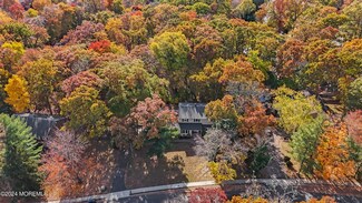 32 Ellen Ct, Ocean, NJ 07712