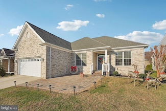 11 Kristian Dr, Sicklerville, NJ 08081