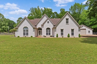 14414 Hedge Row Cove, Olive Branch, MS 38654
