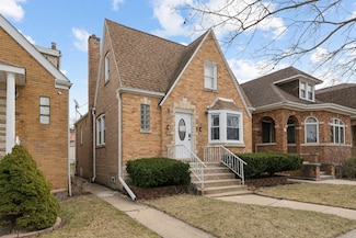 3449 N Oak Park Ave, Chicago, IL 60634