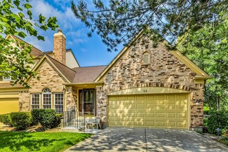 64 Fontaine Ct, Bloomingdale, IL 60108