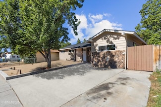3215 Delna Dr, Sparks, NV 89431