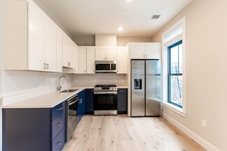 157 Everett St Unit 301, Boston, MA 02134