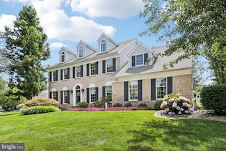 6341 Sauterne Dr, MacUngie, PA 18062